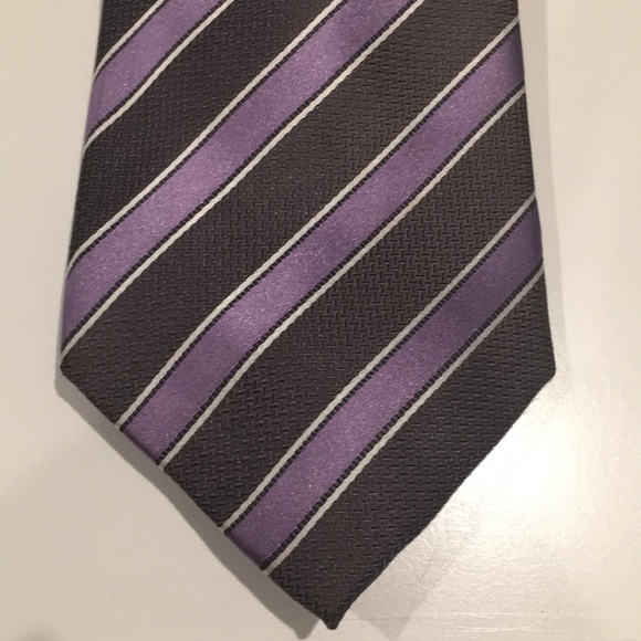 5/$25 Sean John Reg width & length tie. - Picture 2 of 3